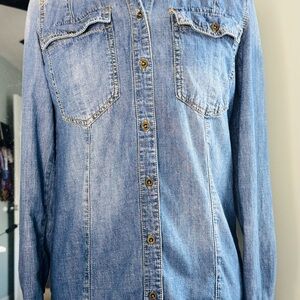 Women's blue  Mossimo Supply Co. Blue Chambray Shirt